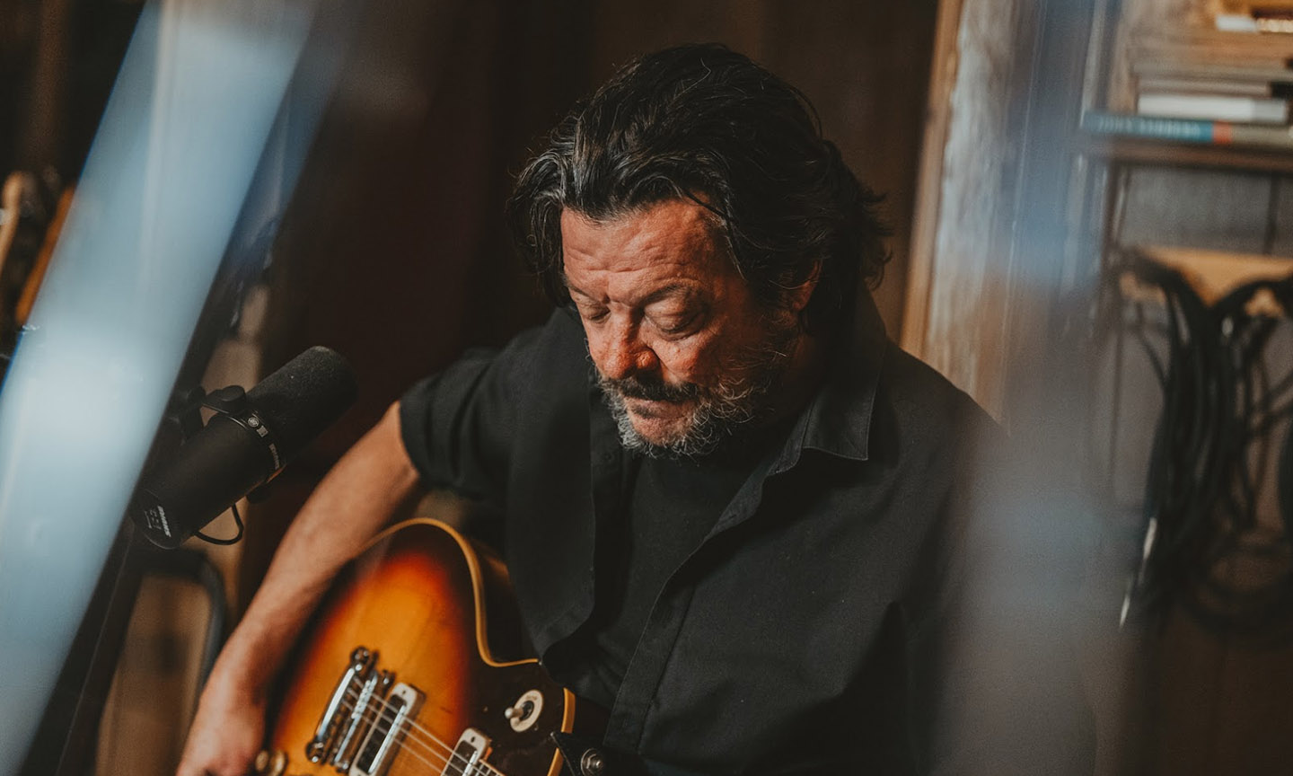 El trágicamente Hip Share 'Grace, Too' Tutorial de guitarra