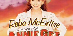 25 años después, Reba McEntire revisita Broadway Run