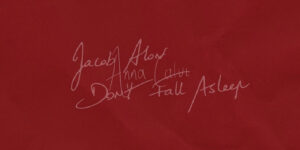 Escuche a Anna Calvi reelaborar ‘Don’t Fall Asleep’ de Jacob Alon