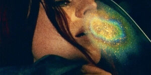 Rose Grey lanza nuevo sencillo ‘Club To Your Arms’
