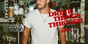 Escuche ‘Drink Things Through’ de Josh Ross