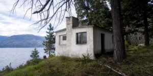 En una isla del lago Nahuel Huapi funcionó desde 1951 un laboratorio que le anunció al mundo la fusión nuclear: ningún físico pudo repetir jamás lo que pasó adentro