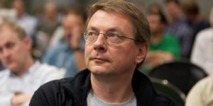 Un estudiante finlandés regaló en 1991 el sistema operativo que escribió a los 21 años: hoy está adentro de cada celular Android y de casi todos los servidores del planeta